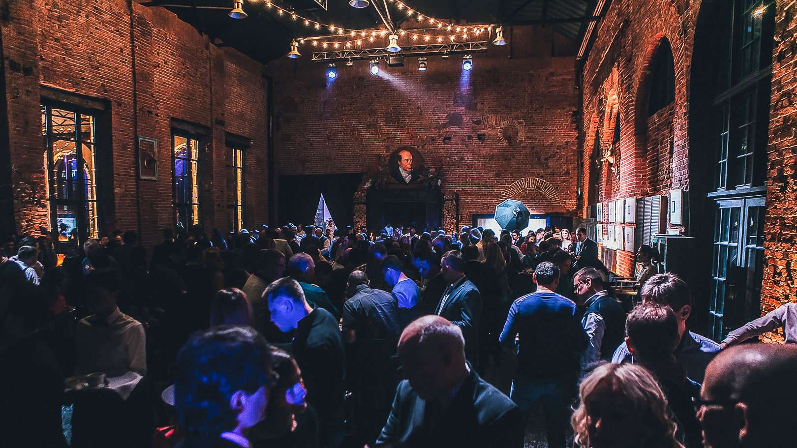 Ленинская слобода ул ленинская слобода 19 отзывы. Лофт Холл Ленинская Слобода. Loft Hall, Москва, улица Ленинская Слобода, 26, стр. 11. Loft Hall Автозаводская. Ленинская Слобода 26 стр 15 лофт Hall.