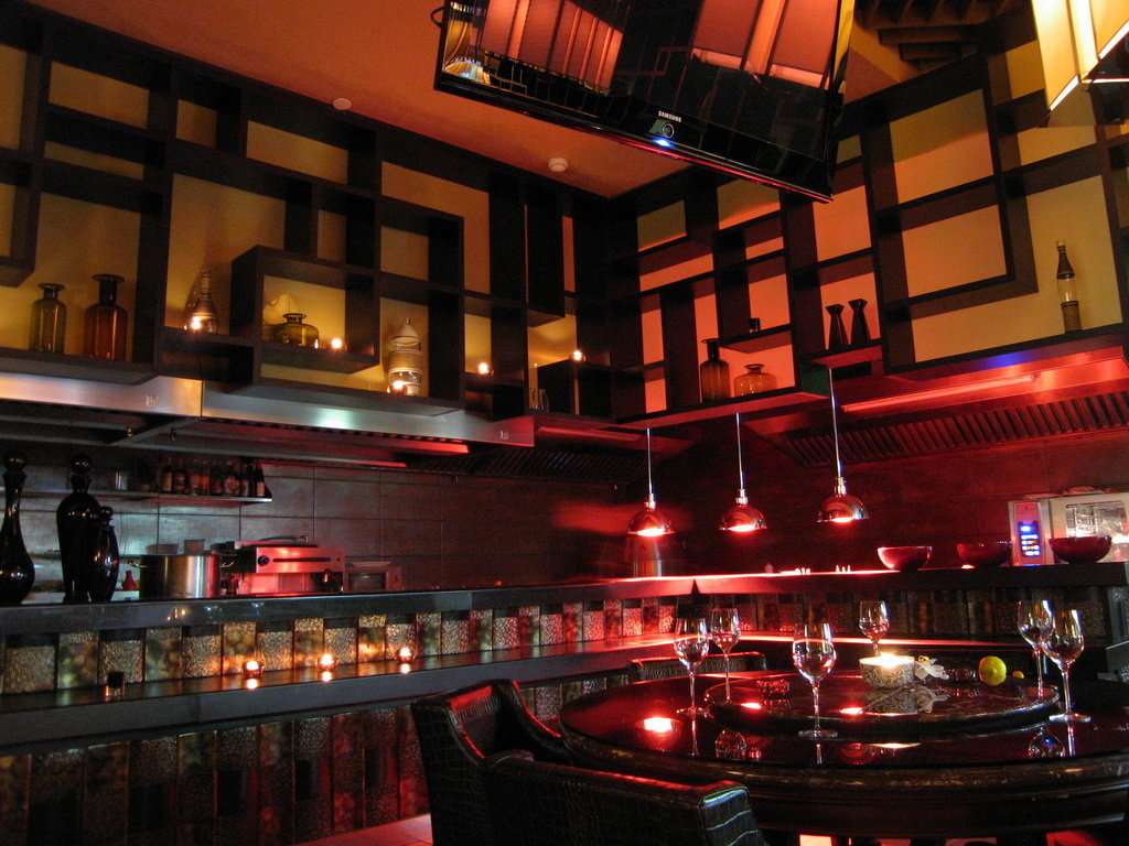 Asian restuarant 400 s fremont tucson