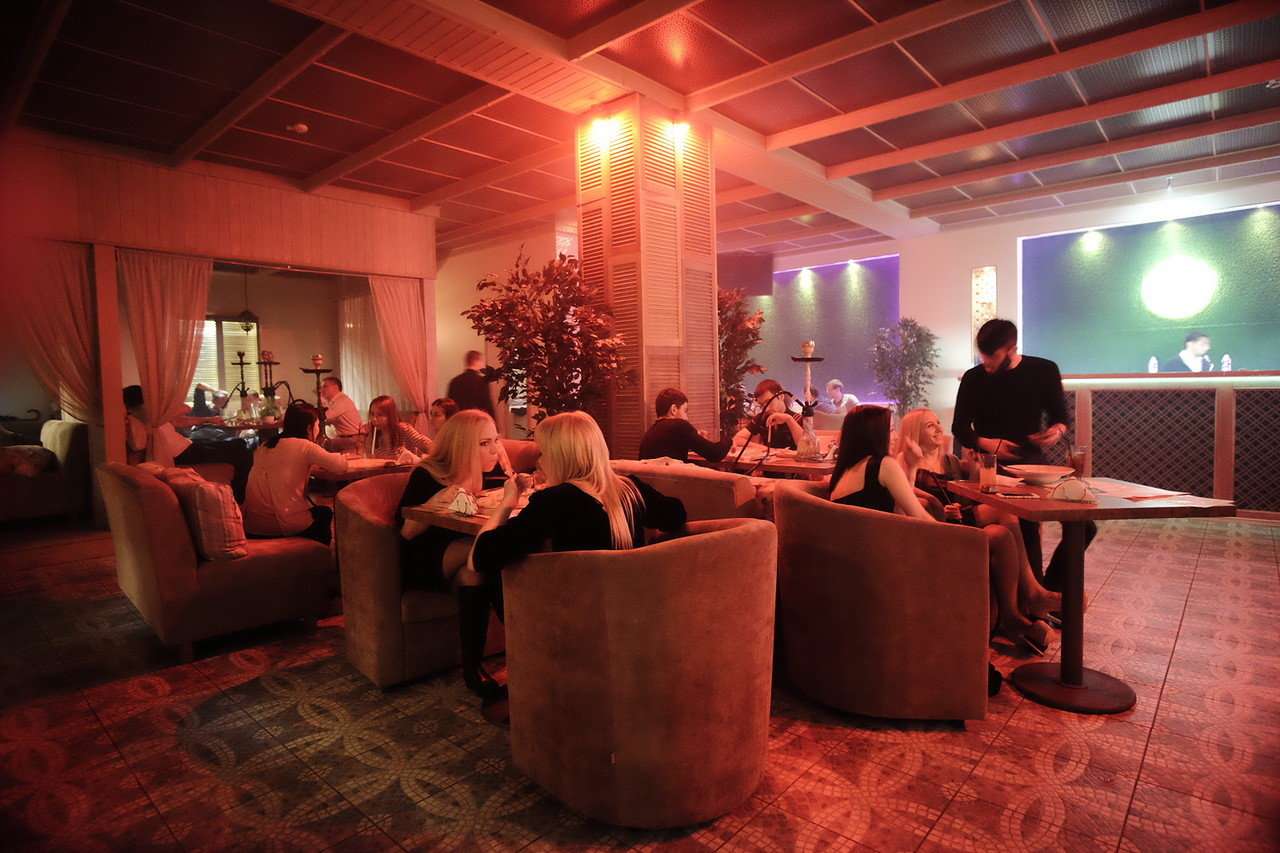 санкт-петербург улица аккуратова 13 garden lounge