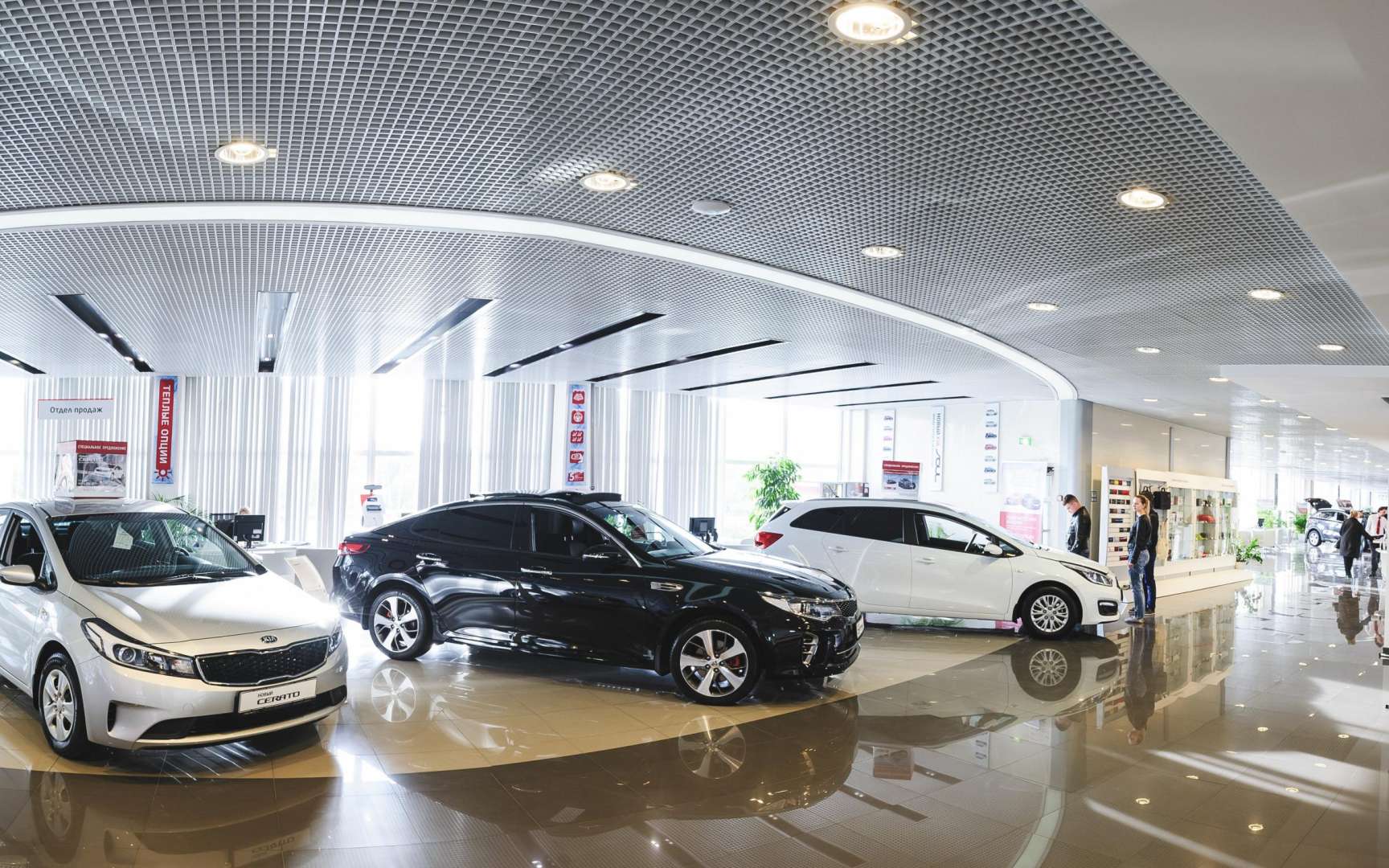 Реутов моторс. Favorit Motors Kia МКАД. Киа Фаворит Моторс Реутов. Видное 26 км МКАД Kia Motors. Станция Реутов Фаворит Моторс.
